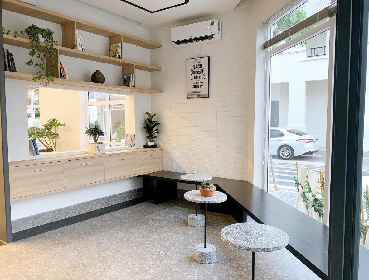 La Homestay Long Xuyên Екстериор снимка