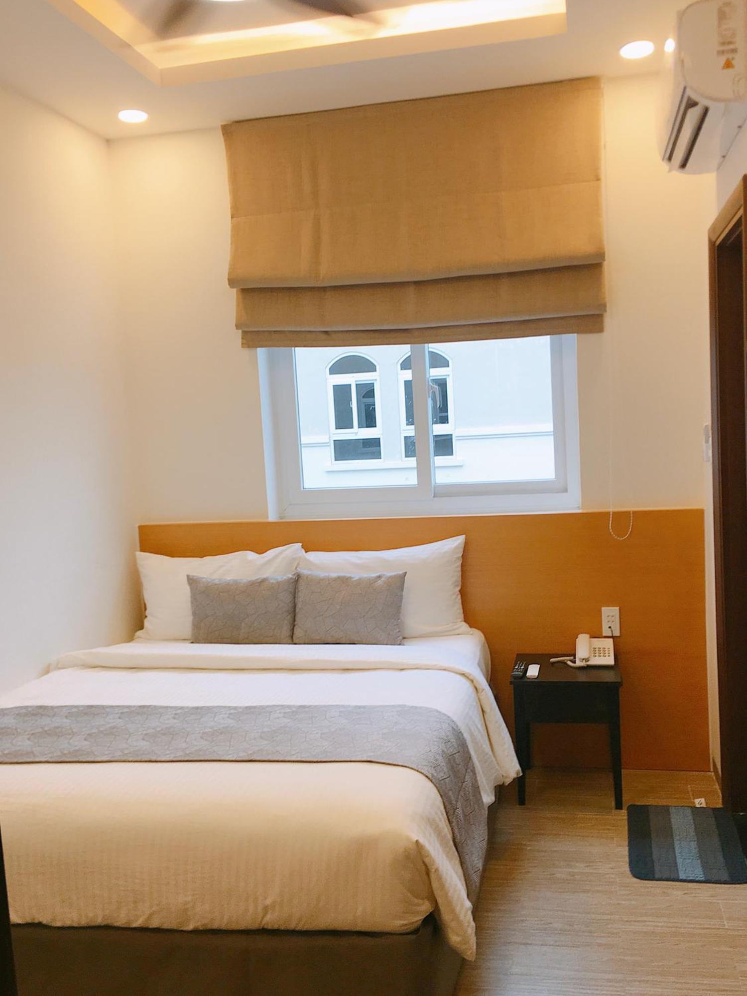 La Homestay Long Xuyên Екстериор снимка